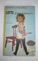 Lotte flytter hjemmefra