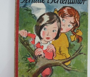 Pernlle i feriehumør